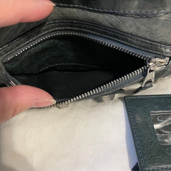 Balenciaga Dark Green Hip Bag - Picture 6 of 11